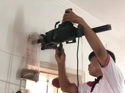 分期付款、簡(jiǎn)化手續(xù)、交叉施工…… 老舊小區(qū)供熱改造搭上“順風(fēng)車(chē)”